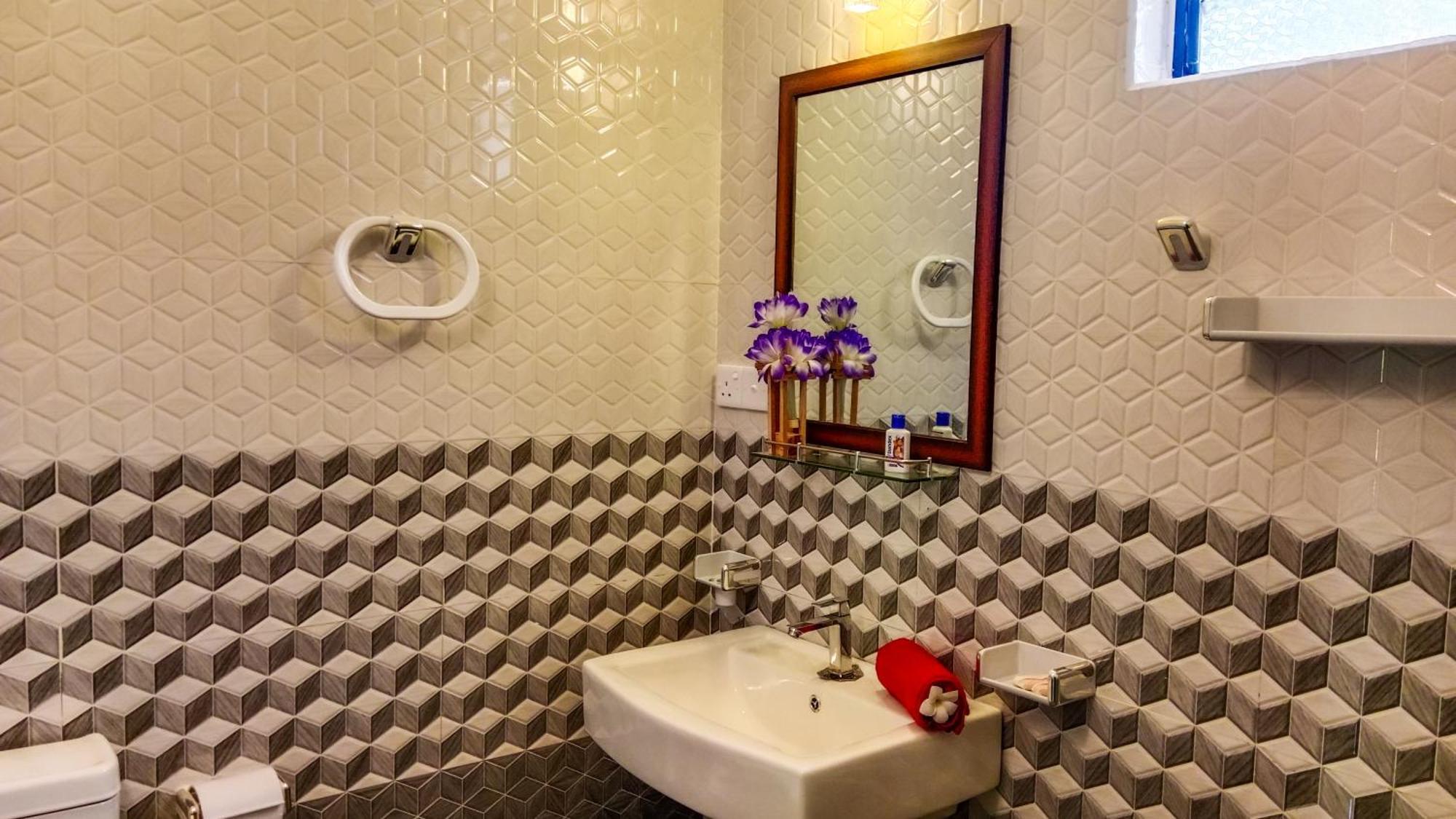 Gimhana Homestay Сигирия Екстериор снимка