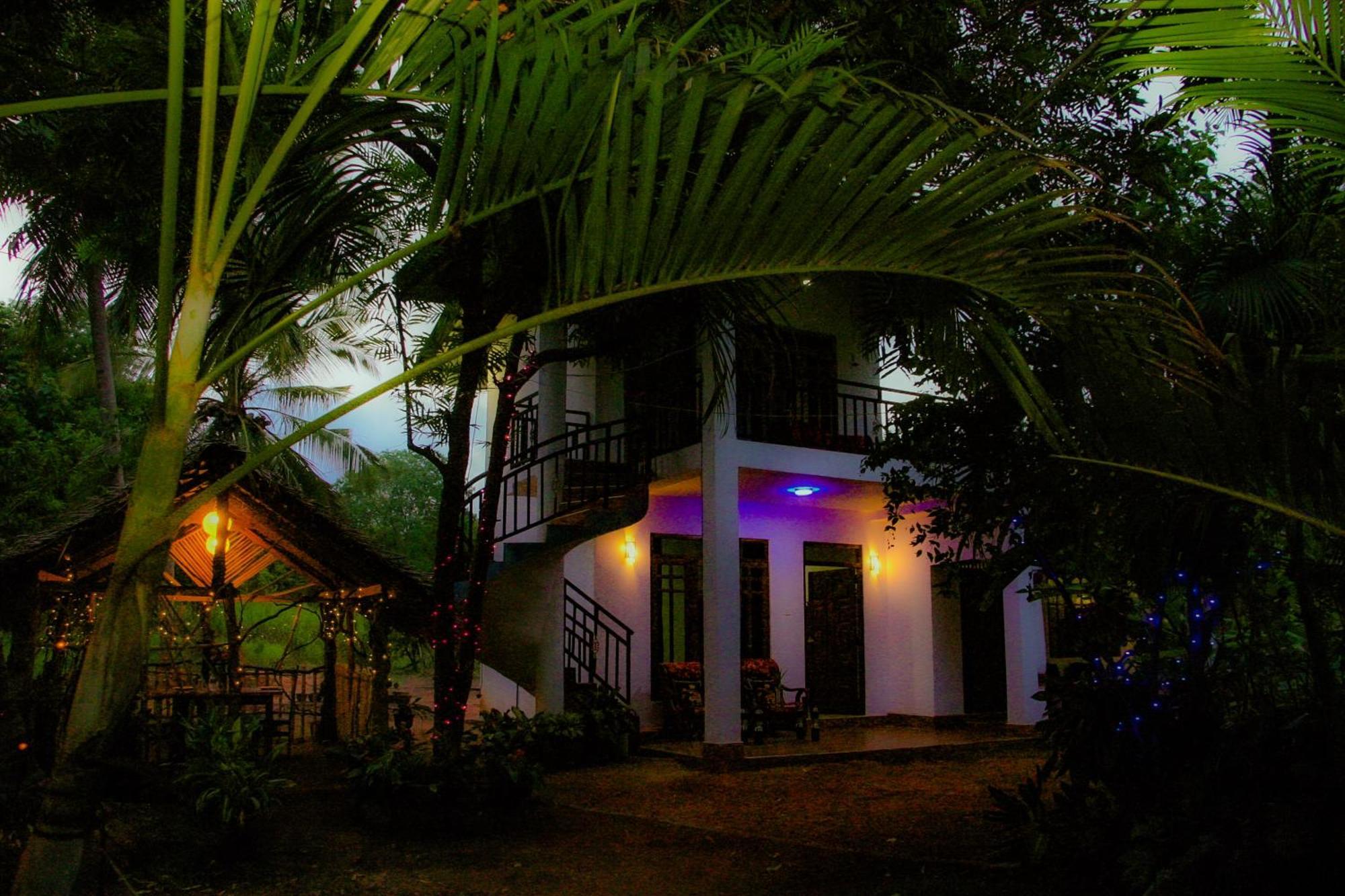 Gimhana Homestay Сигирия Екстериор снимка