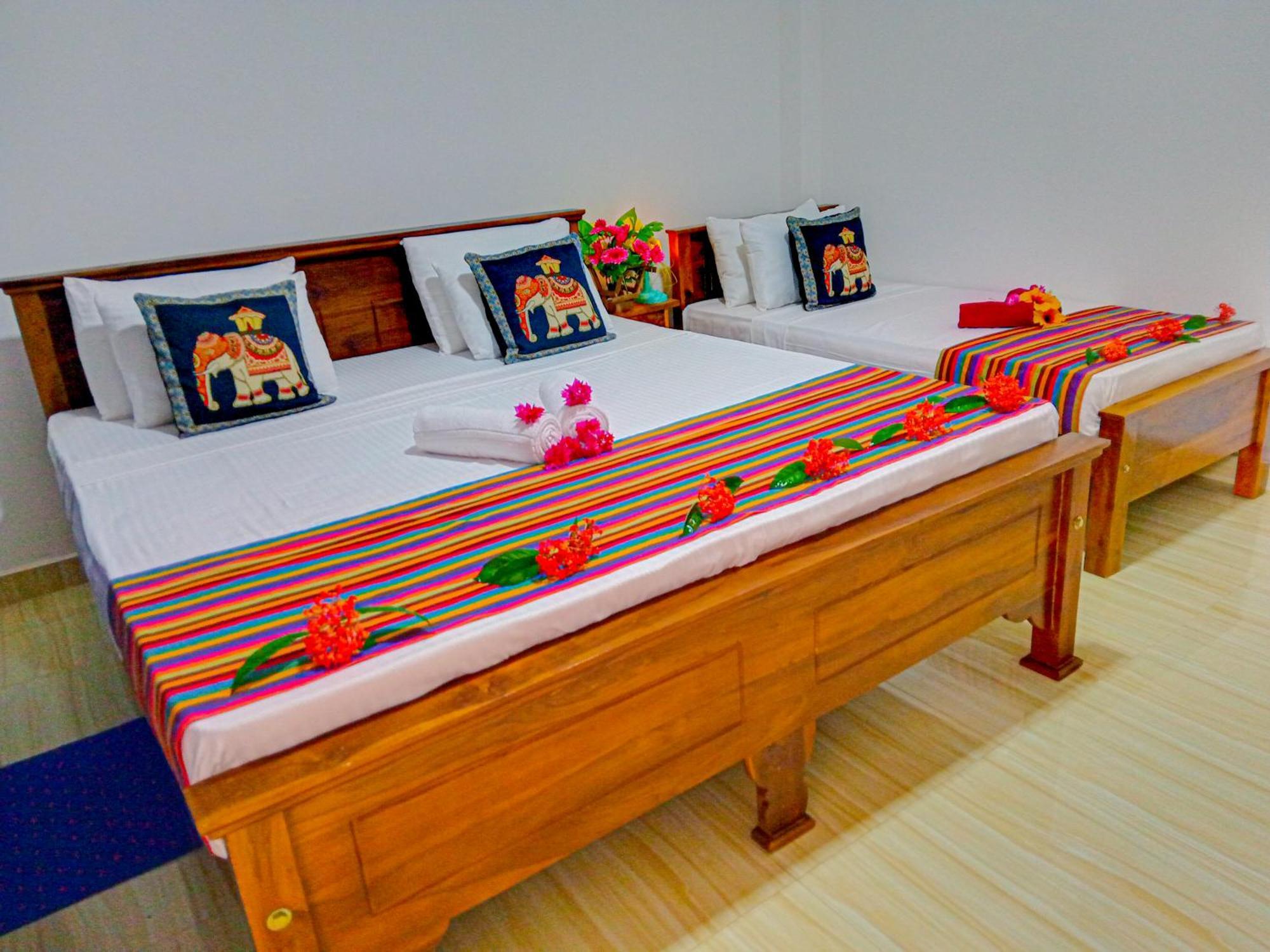 Gimhana Homestay Сигирия Екстериор снимка
